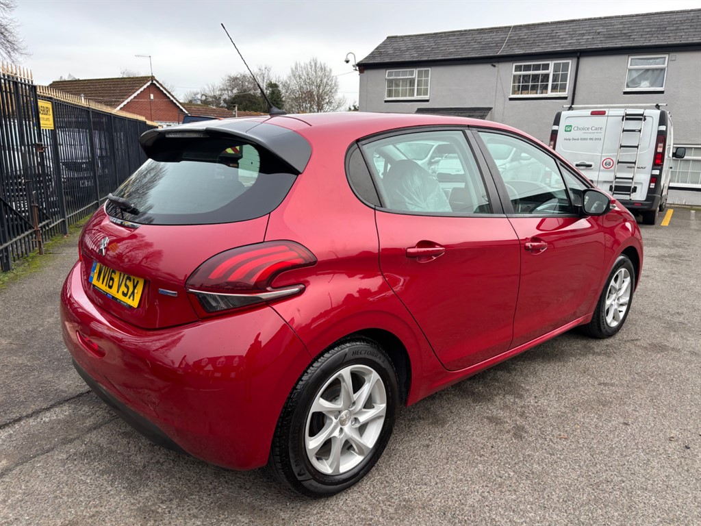Used Peugeot 208 2016 for sale - 76709749: Photo 16