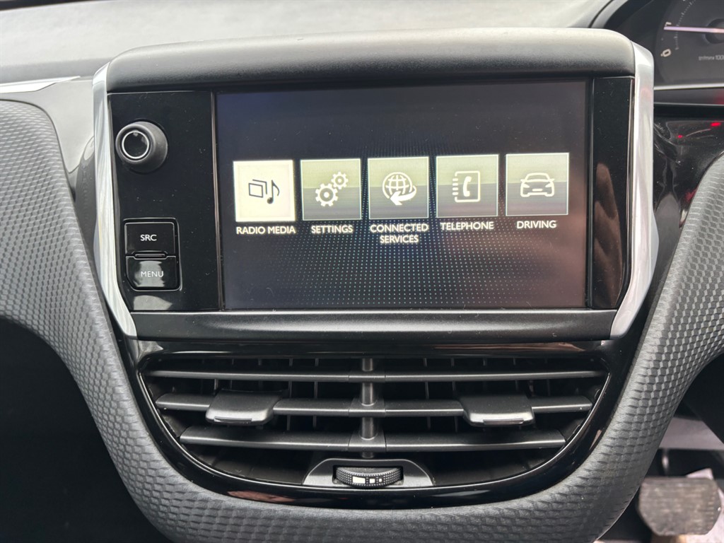 Used Peugeot 208 2016 for sale - 76709749: Photo 4