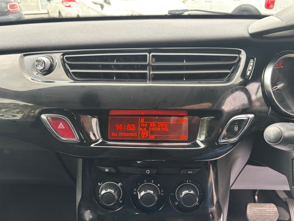 Used Citroen DS3 2014 for sale - 76096104: Photo 11
