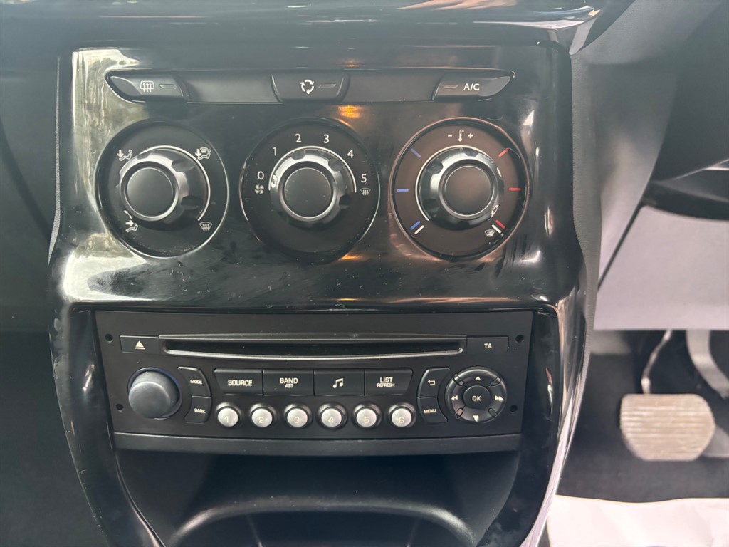 Used Citroen DS3 2014 for sale - 76096104: Photo 13