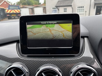 Used Mercedes-Benz B-Class 2015 for sale - 75571229: Photo