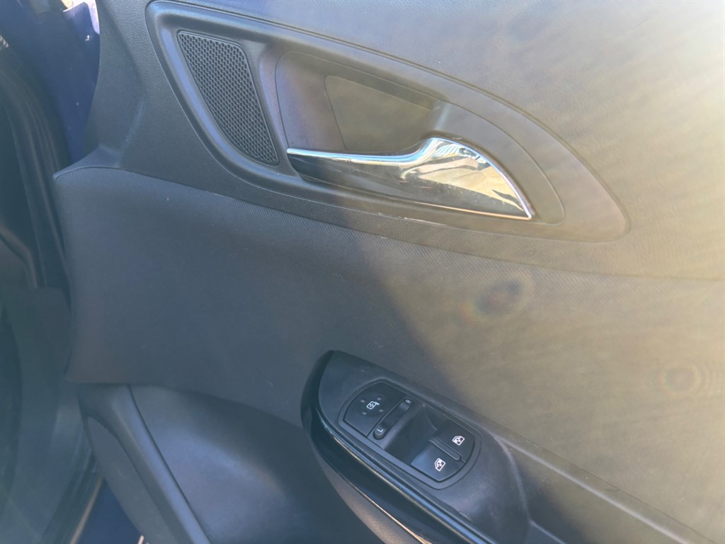 Used Vauxhall Corsa 2017 for sale - 76796683: Photo 12