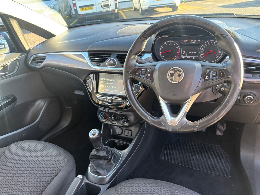 Used Vauxhall Corsa 2017 for sale - 76796683: Photo 2