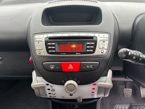 Used Peugeot 107 2013 for sale - 76276963: Photo 11