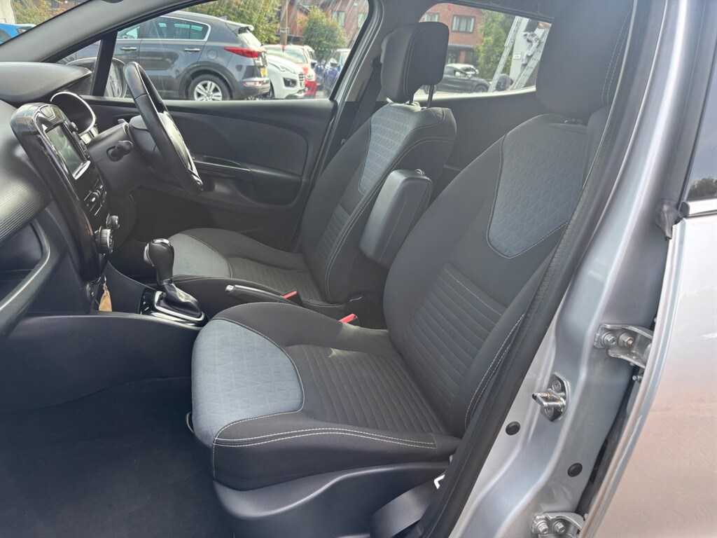 Used Renault Clio 2015 for sale - 76015329: Photo 10