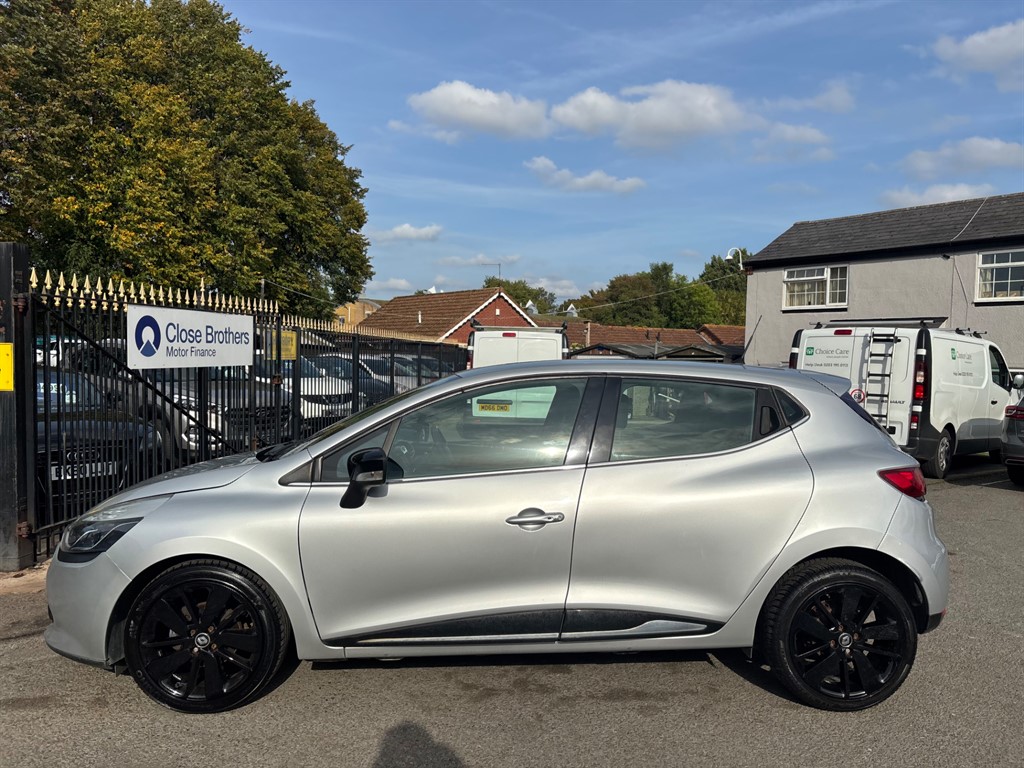 Used Renault Clio 2015 for sale - 76015329: Photo 16