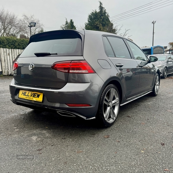 Used Volkswagen Golf 2017 for sale - 76562844: Photo 2