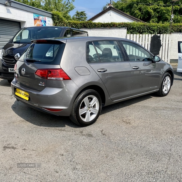 Used Volkswagen Golf 2015 for sale - 77587657: Photo 2