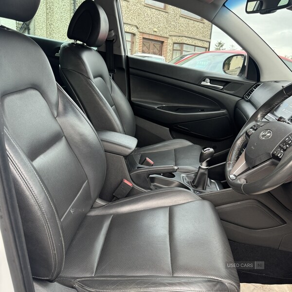 Used Hyundai TUCSON 2017 for sale - 76338118: Photo 9