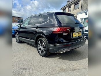 Used Volkswagen Tiguan Allspace 2018 for sale - 79304880: Photo