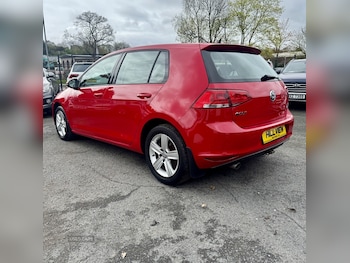 Used Volkswagen Golf 2016 for sale - 79304867: Photo