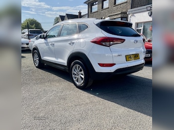 Used Hyundai TUCSON 2018 for sale - 79362943: Photo