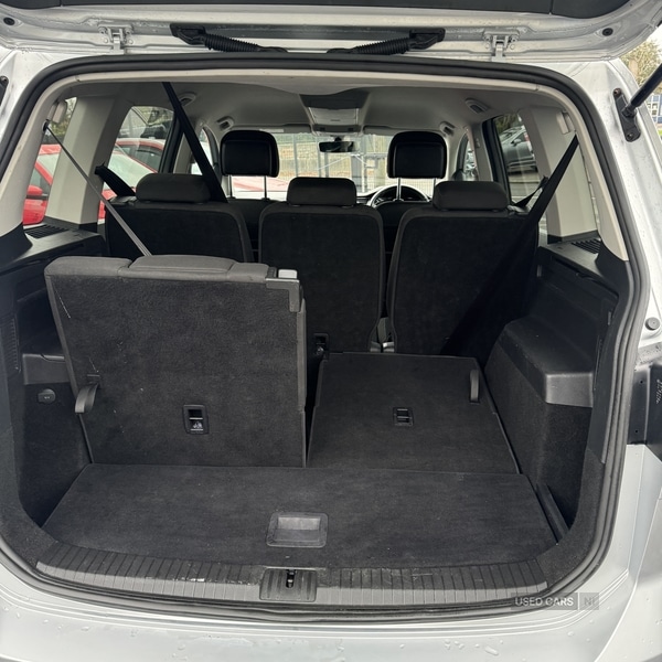 Used Volkswagen Touran 2016 for sale - 76539387: Photo 10