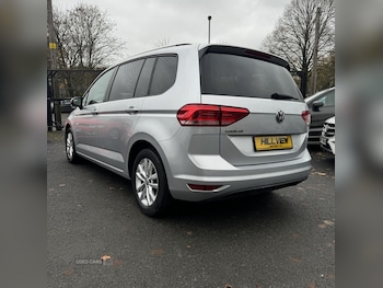 Used Volkswagen Touran 2016 for sale - 76539387: Photo