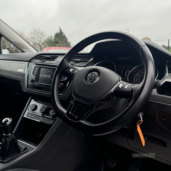 Used Volkswagen Touran 2016 for sale - 76539387: Photo 5