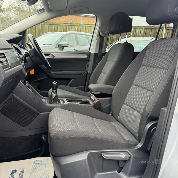 Used Volkswagen Touran 2016 for sale - 76539387: Photo 7