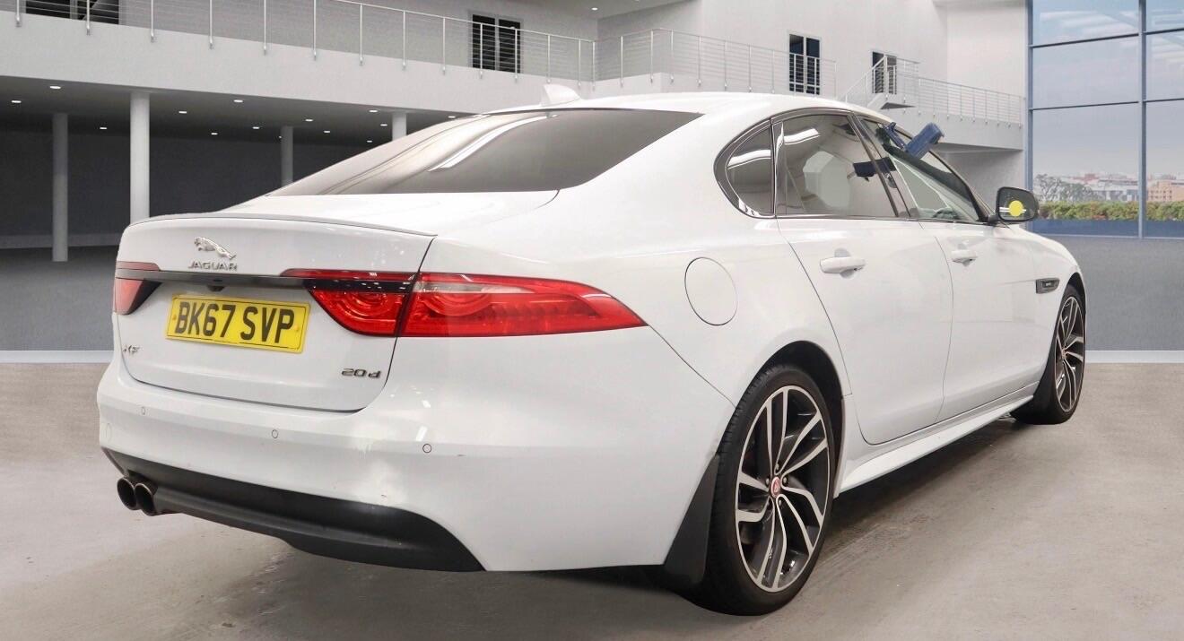 Used Jaguar XF 2017 for sale - 76522362: Photo 2