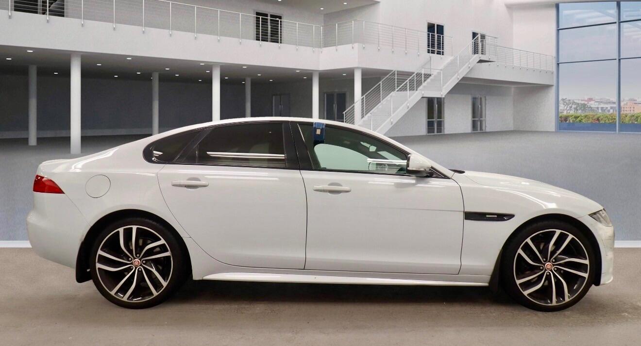 Used Jaguar XF 2017 for sale - 76522362: Photo 3