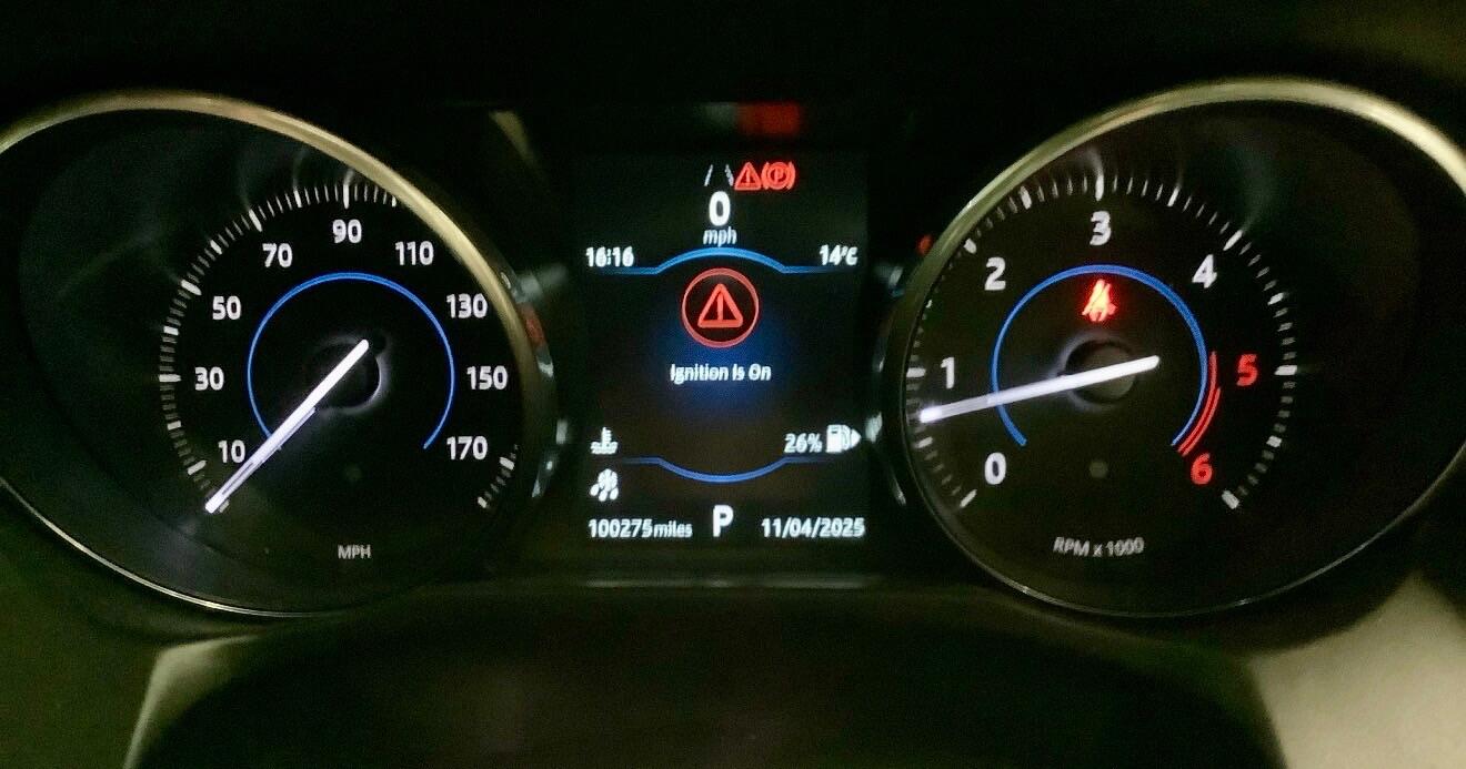 Used Jaguar XF 2017 for sale - 76522362: Photo 6