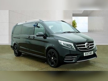 Used Mercedes-Benz V-Class 2017 for sale - 78910783: Photo