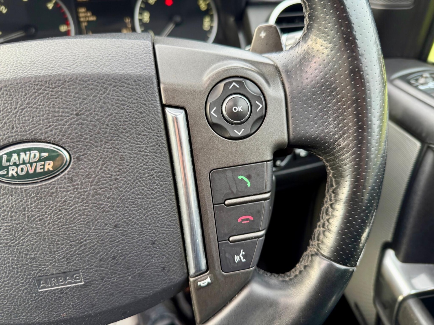 Used Land Rover Discovery 4 2014 for sale - 77108913: Photo 36