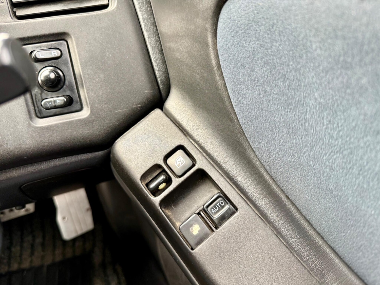 Used Nissan GT-R 2007 for sale - 76136090: Photo 21