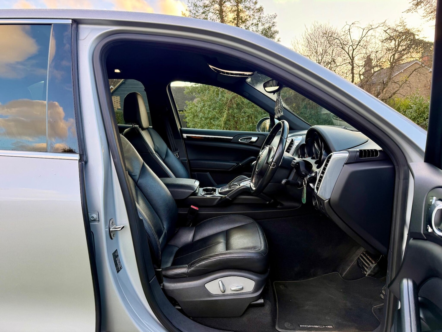 Used Porsche Cayenne 2013 for sale - 76898599: Photo 19