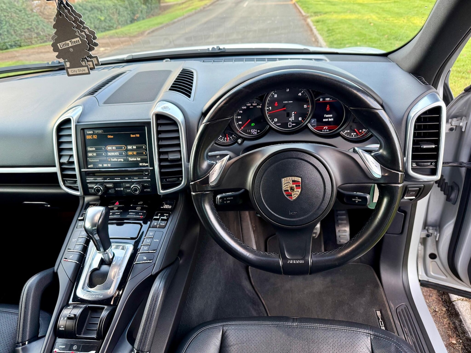 Used Porsche Cayenne 2013 for sale - 76898599: Photo 22