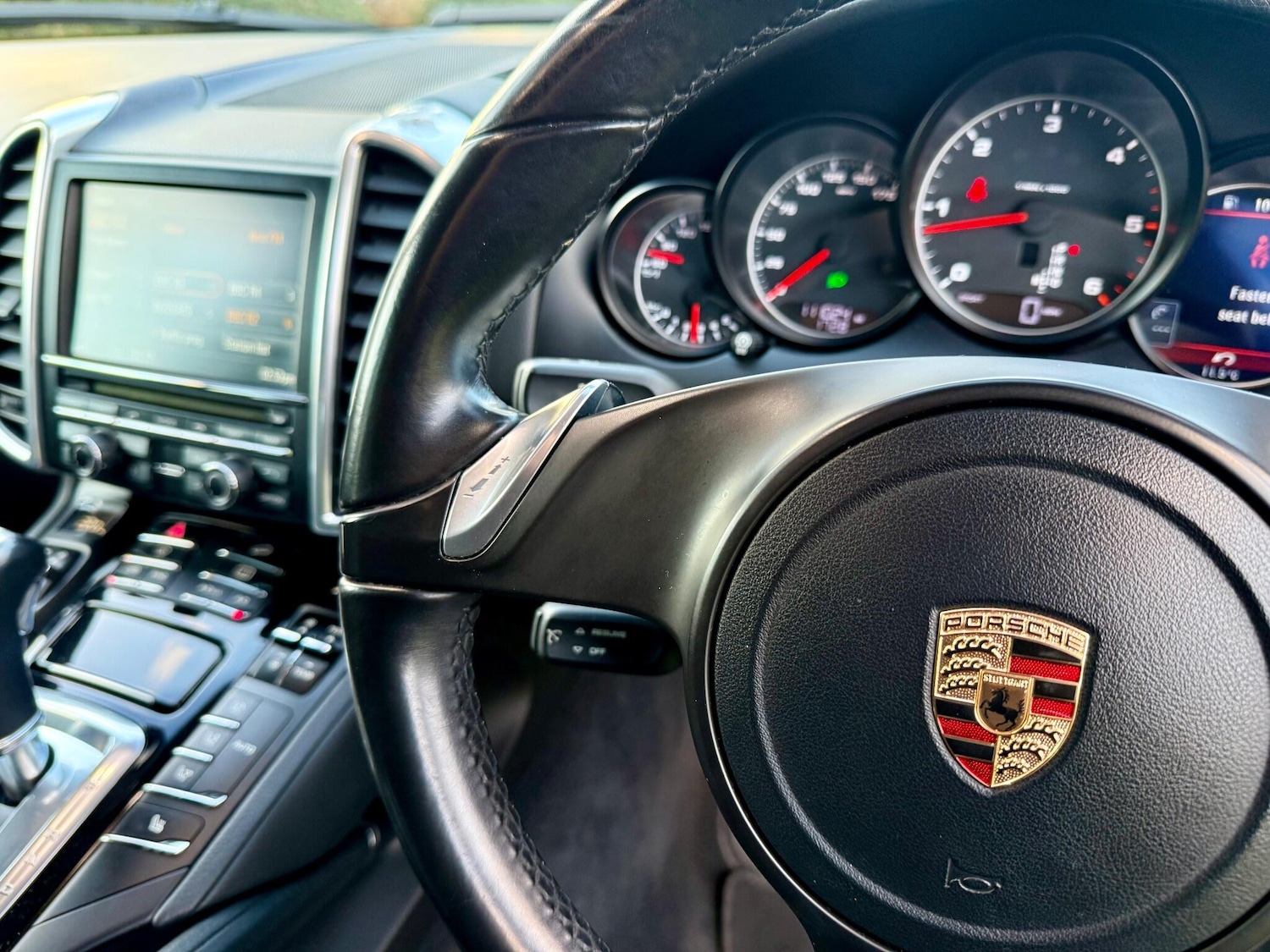 Used Porsche Cayenne 2013 for sale - 76898599: Photo 25