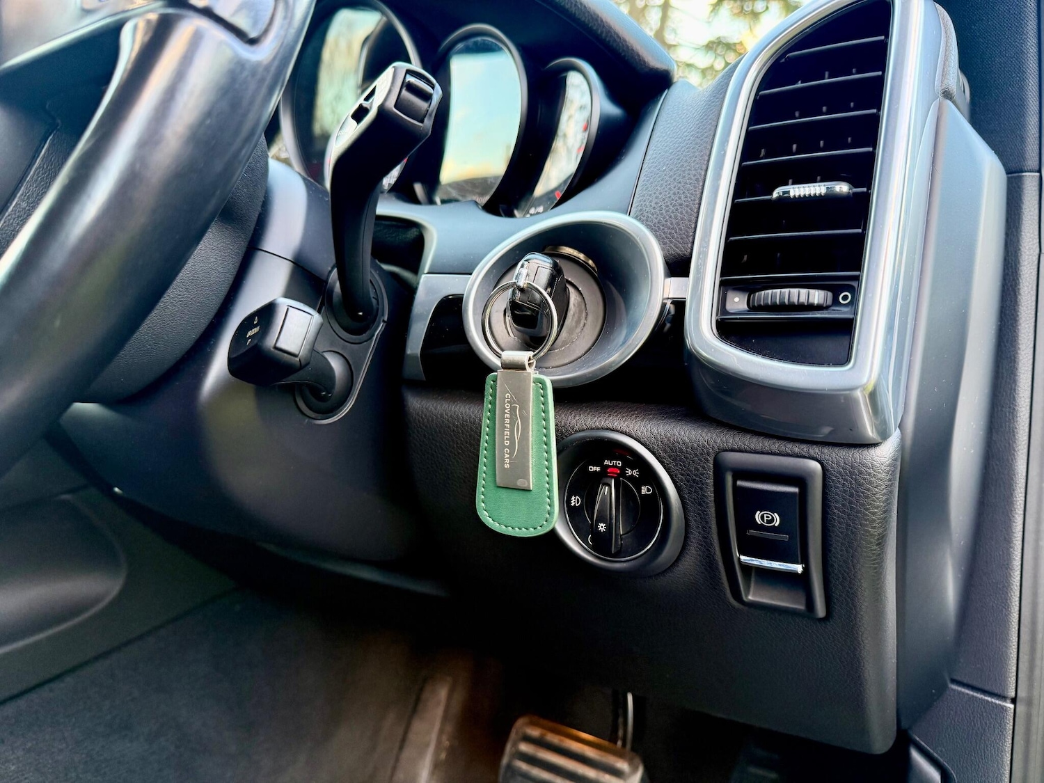 Used Porsche Cayenne 2013 for sale - 76898599: Photo 28