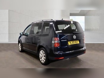 Used Volkswagen Touran 2010 for sale - 78902220: Photo