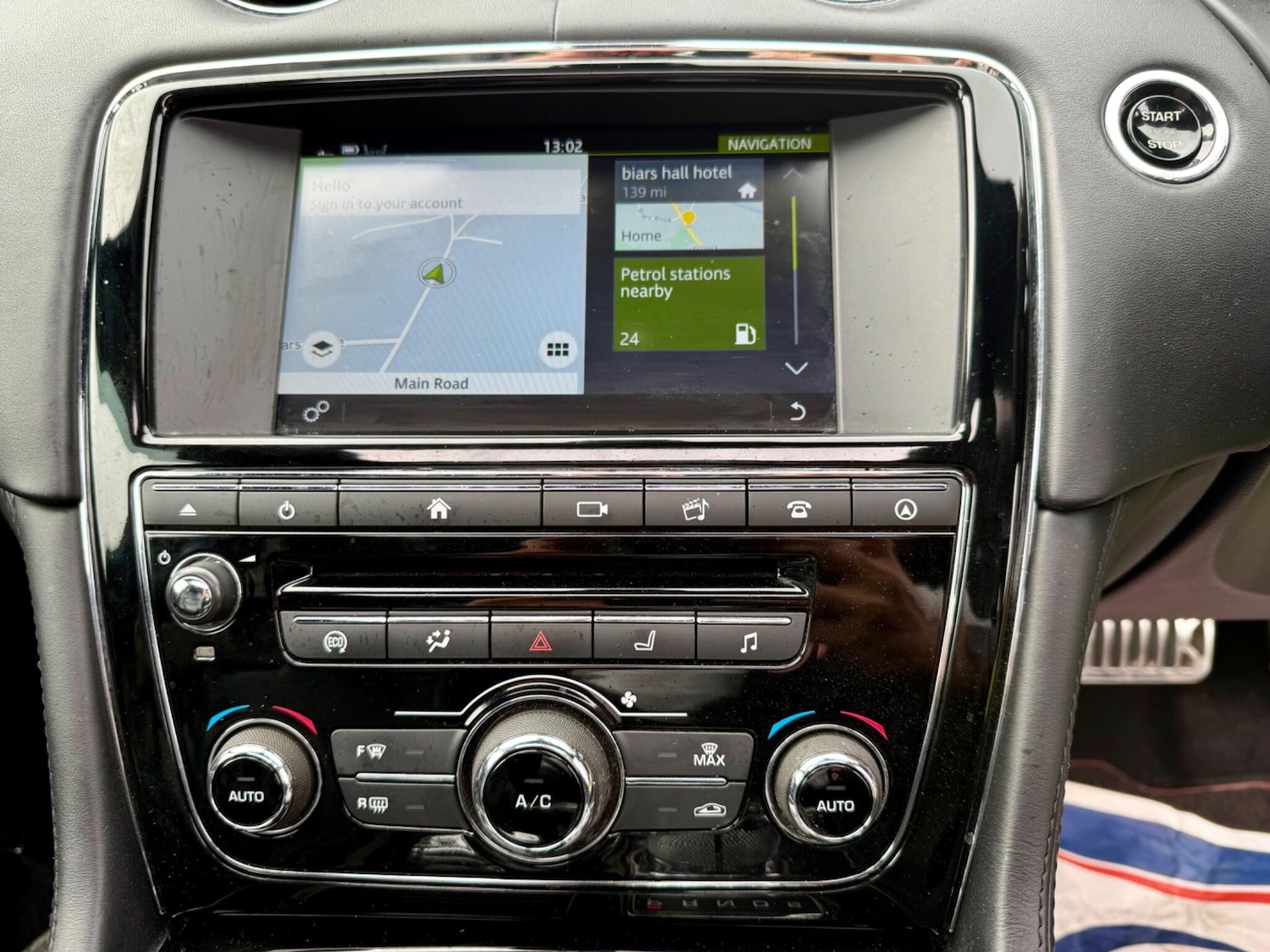 Used Jaguar XJ 2017 for sale - 77898639: Photo 23