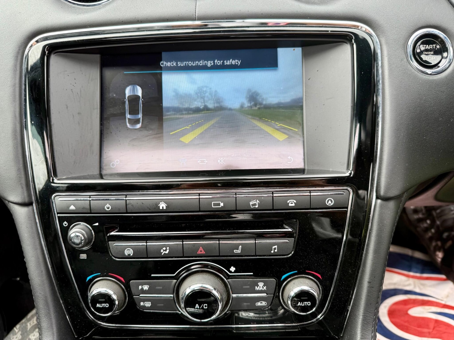 Used Jaguar XJ 2017 for sale - 77898639: Photo 26