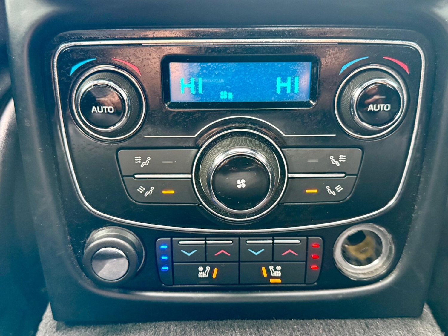 Used Jaguar XJ 2017 for sale - 77898639: Photo 34