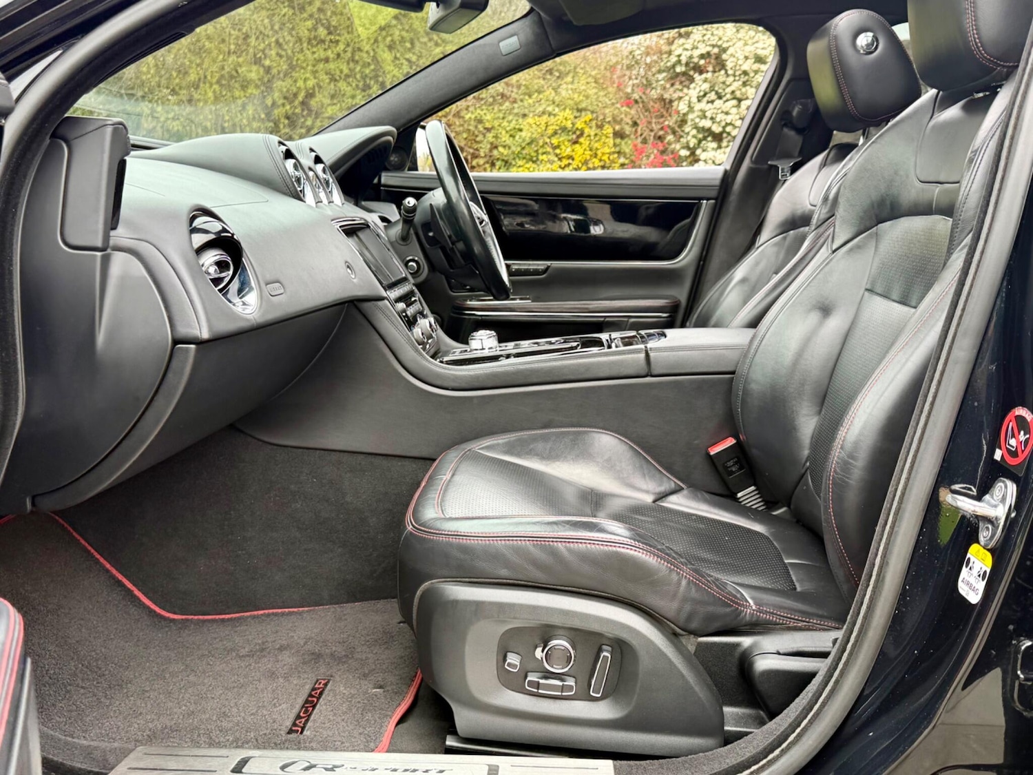 Used Jaguar XJ 2017 for sale - 77898639: Photo 35