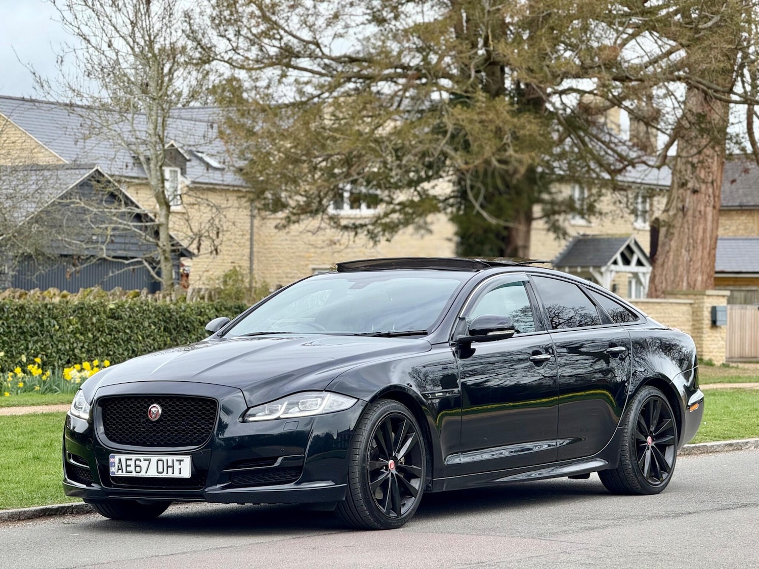 Used Jaguar XJ 2017 for sale - 77898639: Photo 7