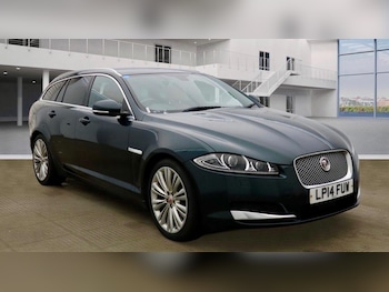 Used Jaguar XF 2014 for sale - 77839622: Photo