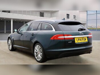 Used Jaguar XF 2014 for sale - 77839622: Photo