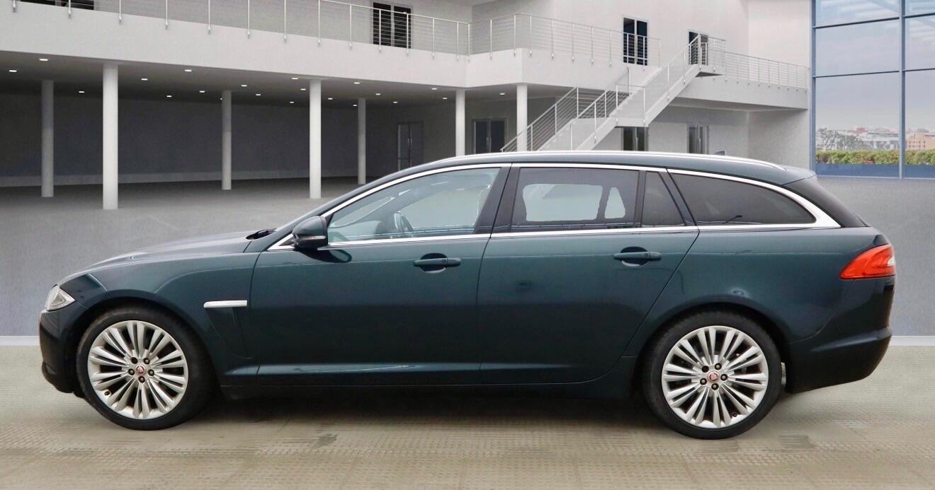 Used Jaguar XF 2014 for sale - 77839622: Photo 6