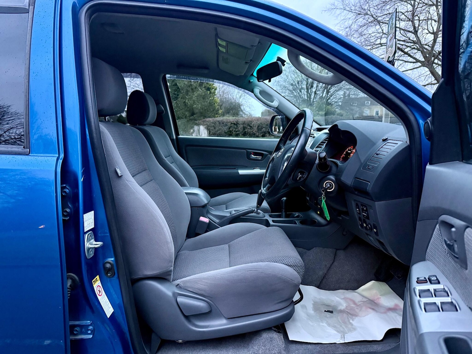 Used Toyota Hilux 2012 for sale - 76499460: Photo 18