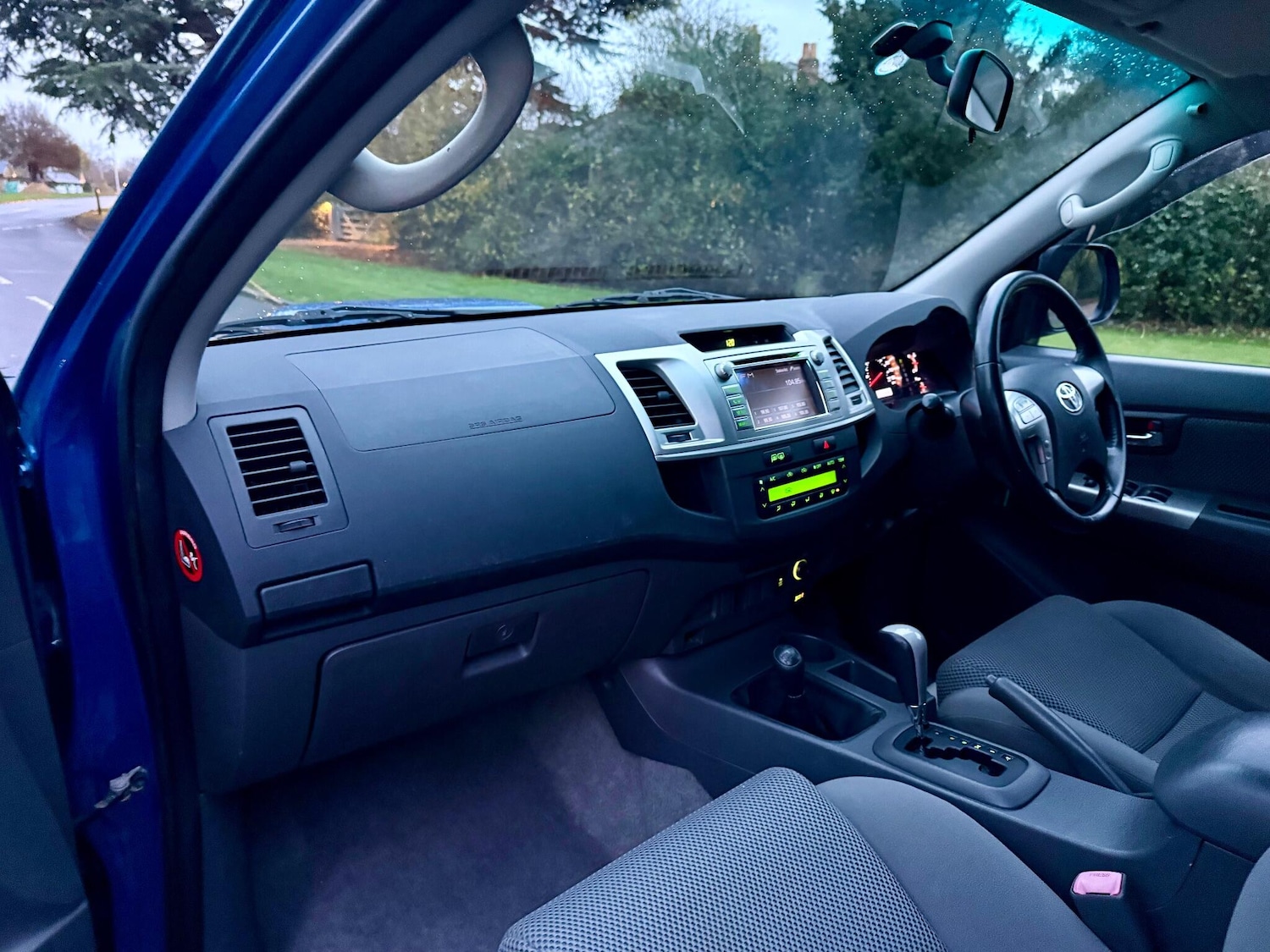 Used Toyota Hilux 2012 for sale - 76499460: Photo 39