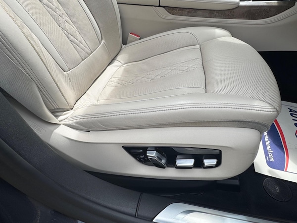 Used BMW 7 Series 2019 for sale - 74934690: Photo 36