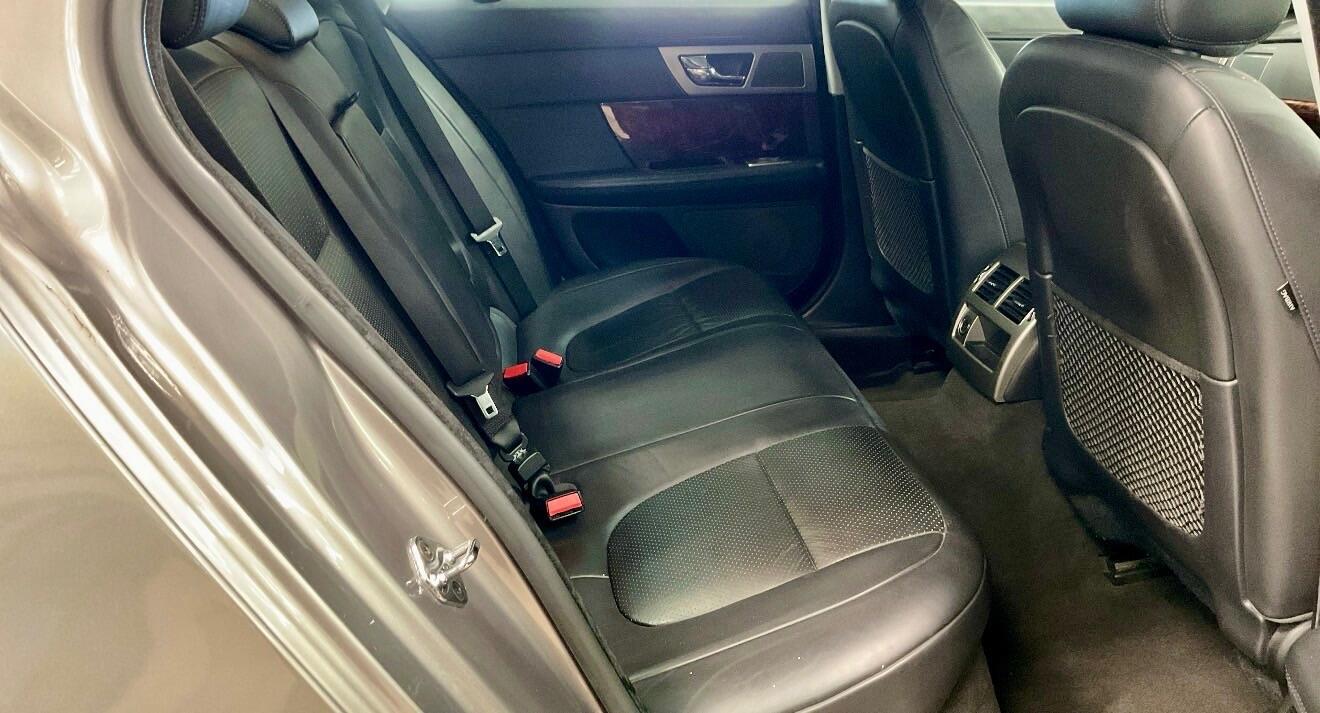 Used Jaguar XF 2010 for sale - 77723169: Photo 10