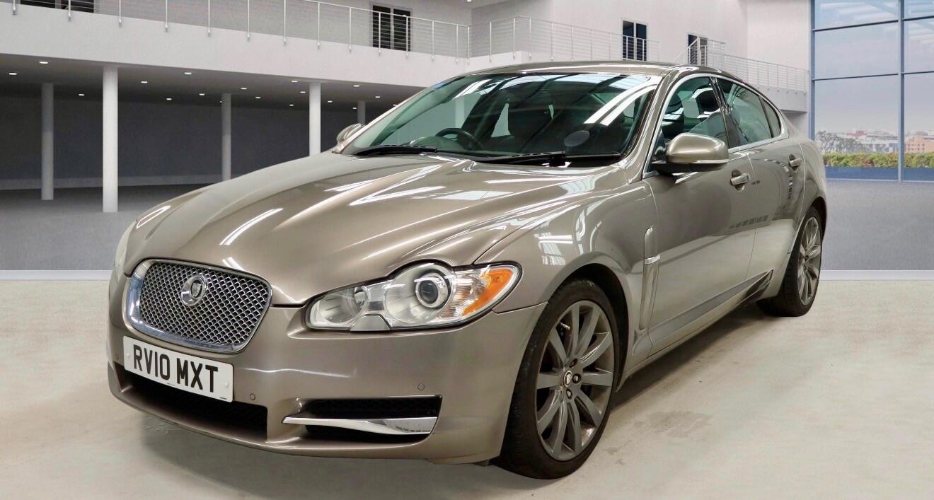 Used Jaguar XF 2010 for sale - 77723169: Photo 2