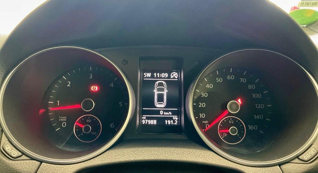 Used Volkswagen Golf 2014 for sale - 77358539: Photo 8