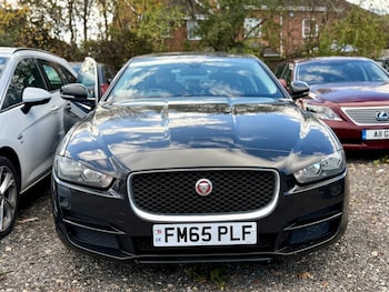 Used Jaguar XE 2016 for sale - 76522148: Photo