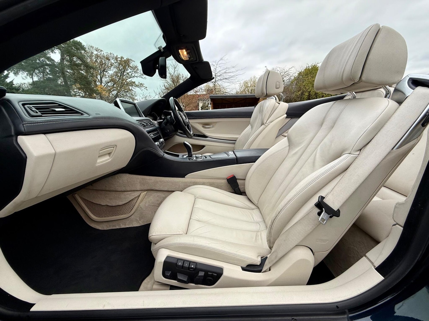 Used BMW 6 Series 2014 for sale - 76522439: Photo 30