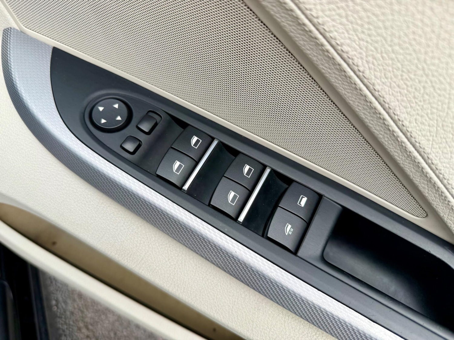 Used BMW 6 Series 2014 for sale - 76522439: Photo 38