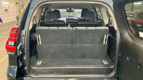 Used Toyota Land Cruiser 2018 for sale - 78205366: Photo 11