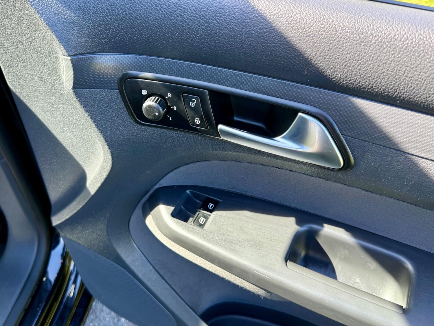 Used Volkswagen Caddy Maxi Life 2013 for sale - 77909817: Photo 17